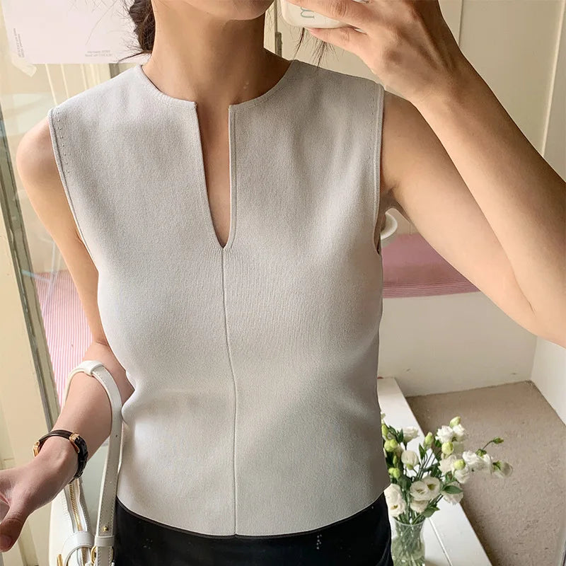 JIAMI Women V-neck high Quality Breathable Sleeveless Knit Tank Top