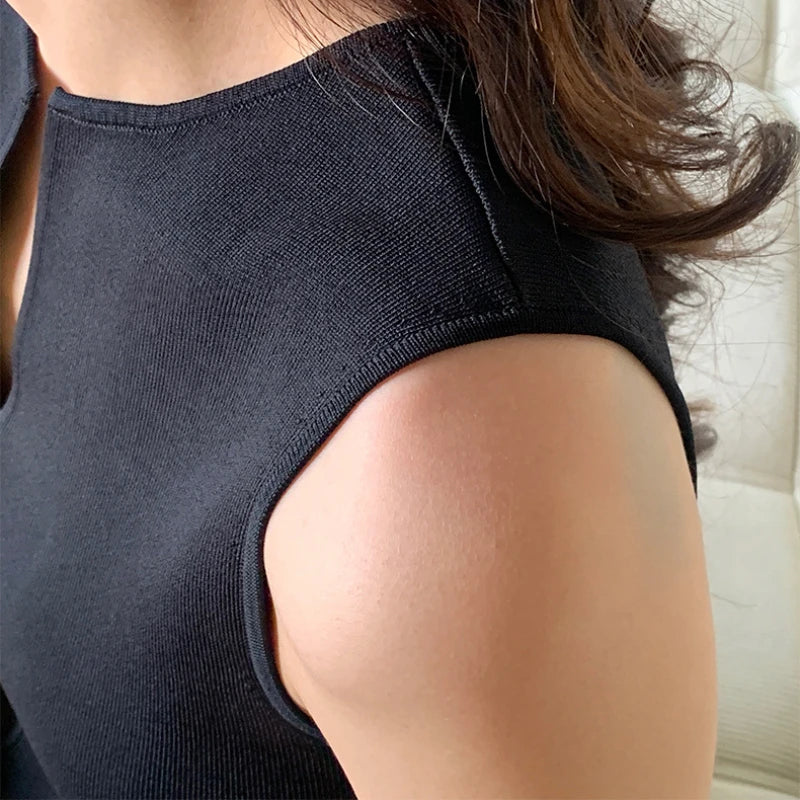 JIAMI Women V-neck high Quality Breathable Sleeveless Knit Tank Top