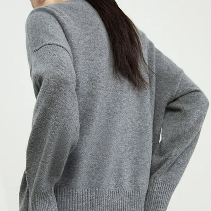 Minimalist Style Loose Fit Wool Blended Knitted Jumper