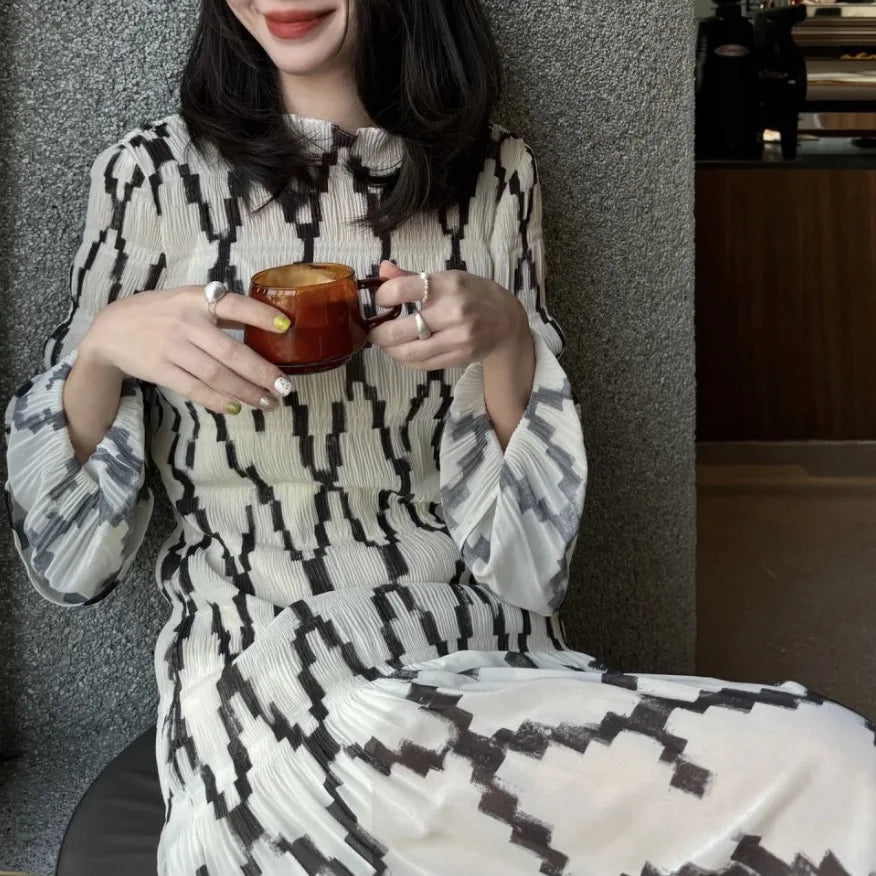 JIAMI Flared Long Sleeve Vintage Lingerie Pleated Dress